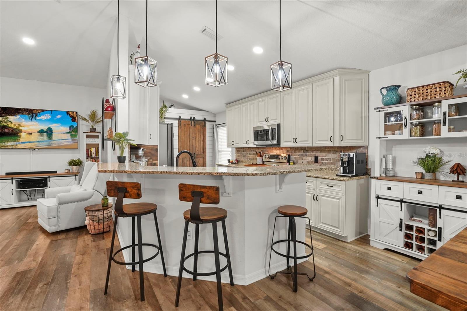 LAKEVIEW RESERVE 46/149 - Residential