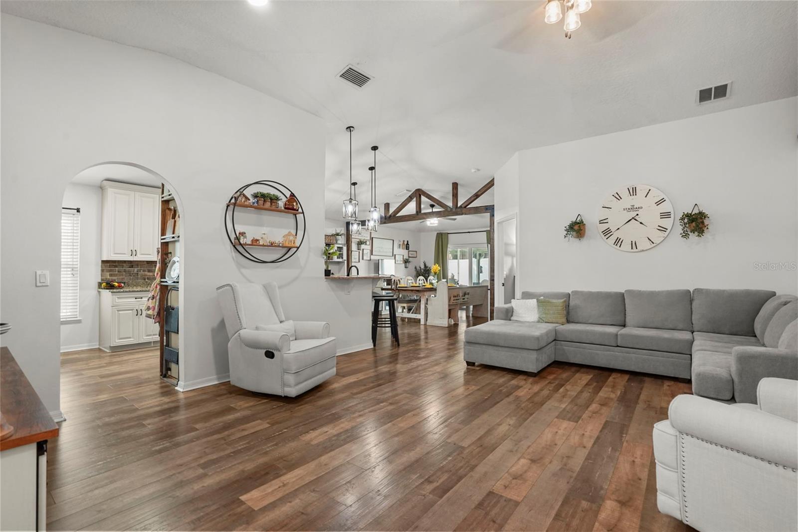 LAKEVIEW RESERVE 46/149 - Residential
