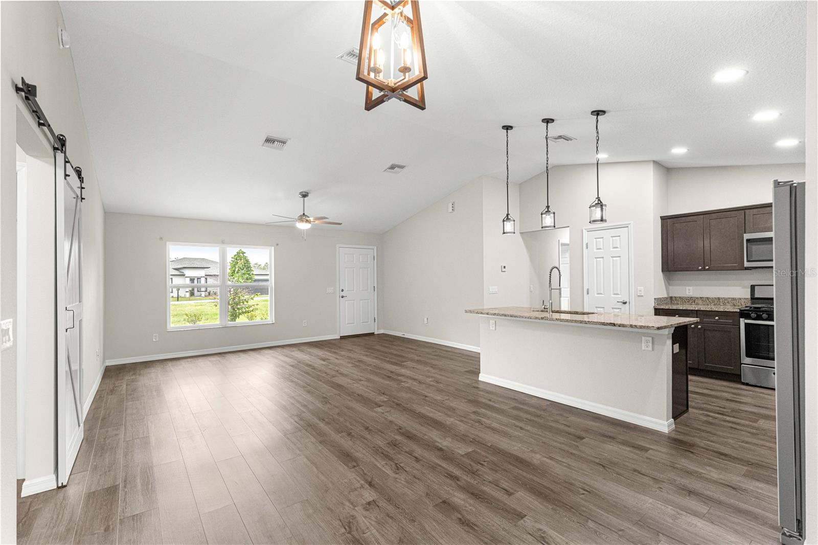 MARIONS OAKS UN 05 - Residential