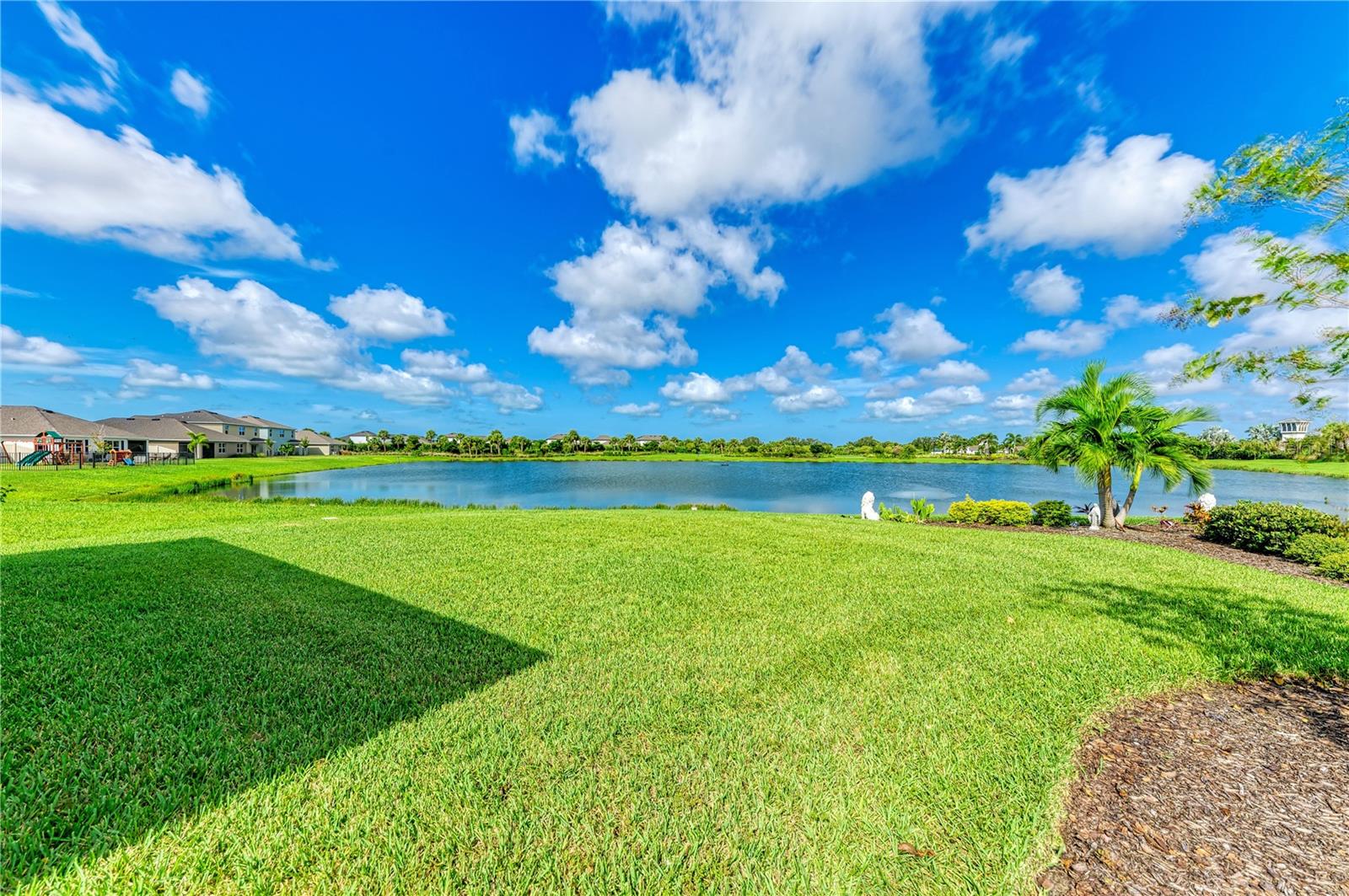 PROMENADE ESTATES - Residential