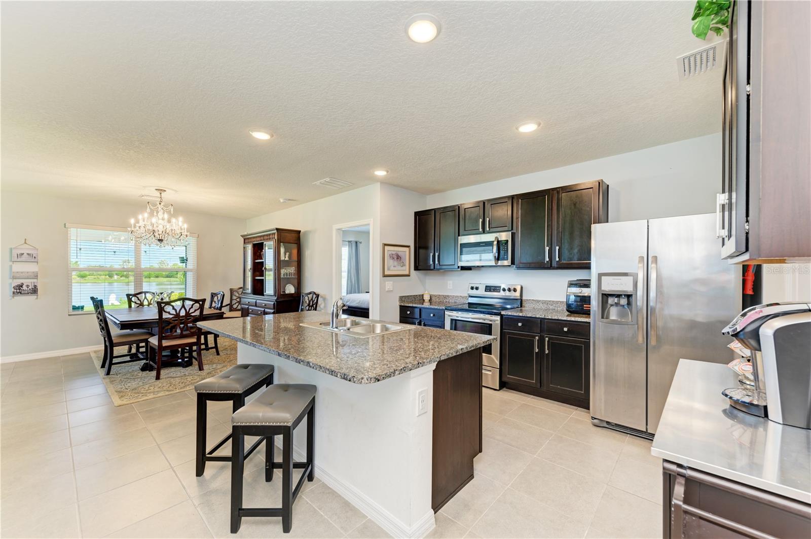 PROMENADE ESTATES - Residential