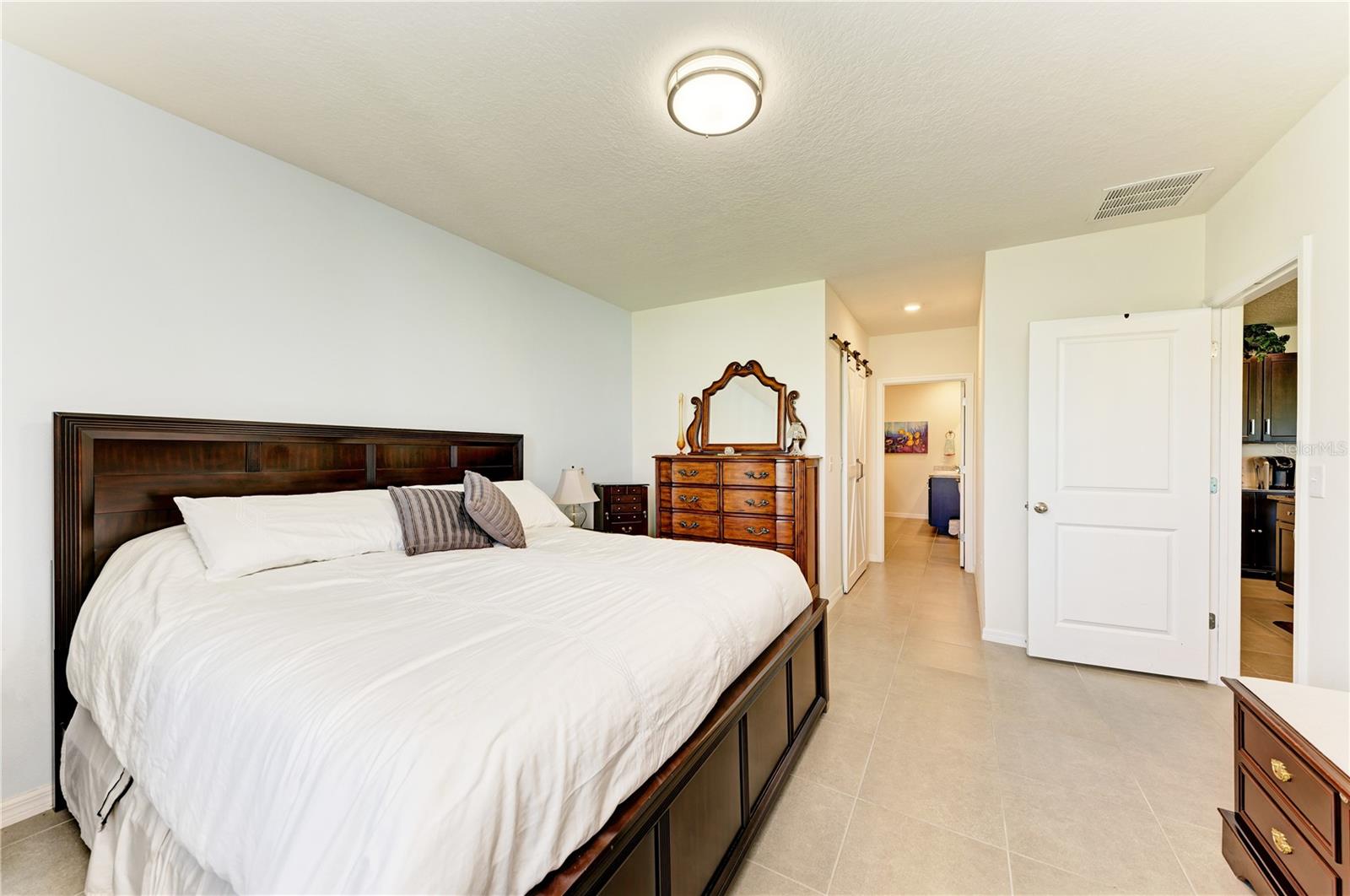 PROMENADE ESTATES - Residential