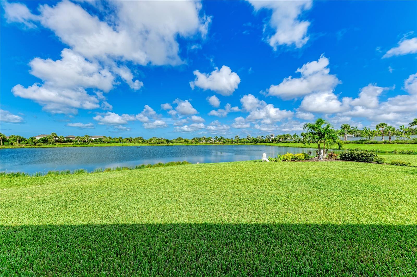 PROMENADE ESTATES - Residential
