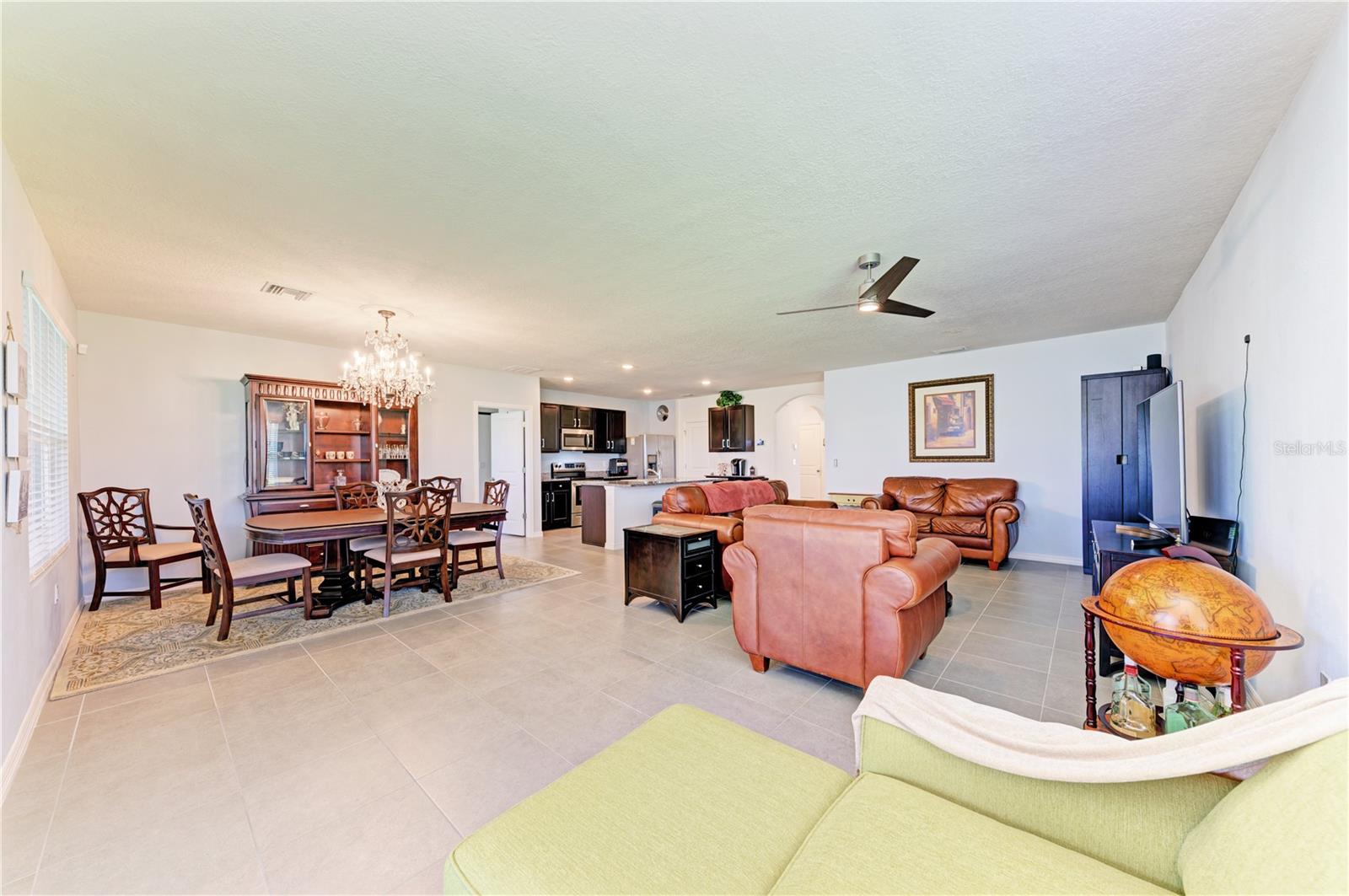 PROMENADE ESTATES - Residential