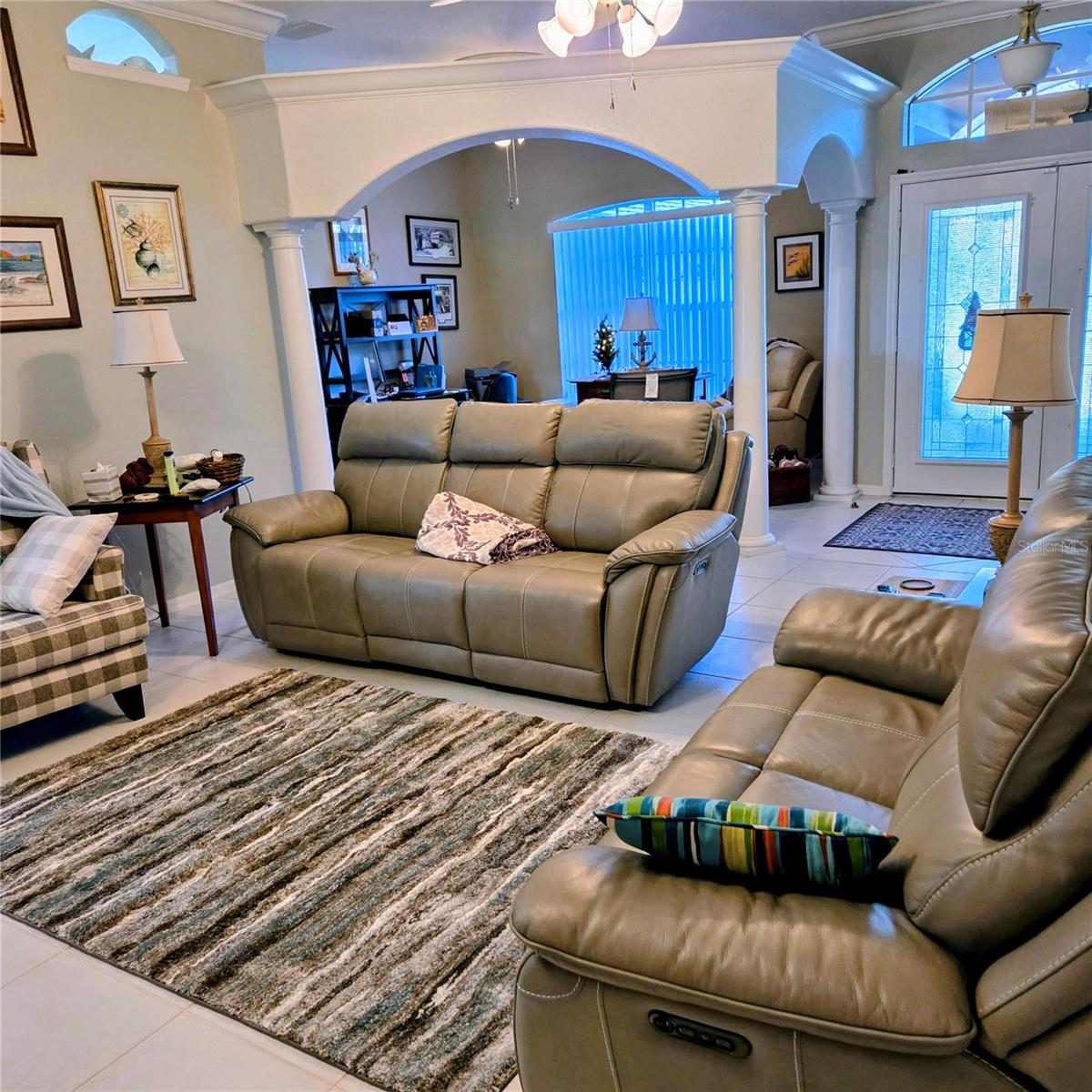 MEADOWLAKE SUB - Residential