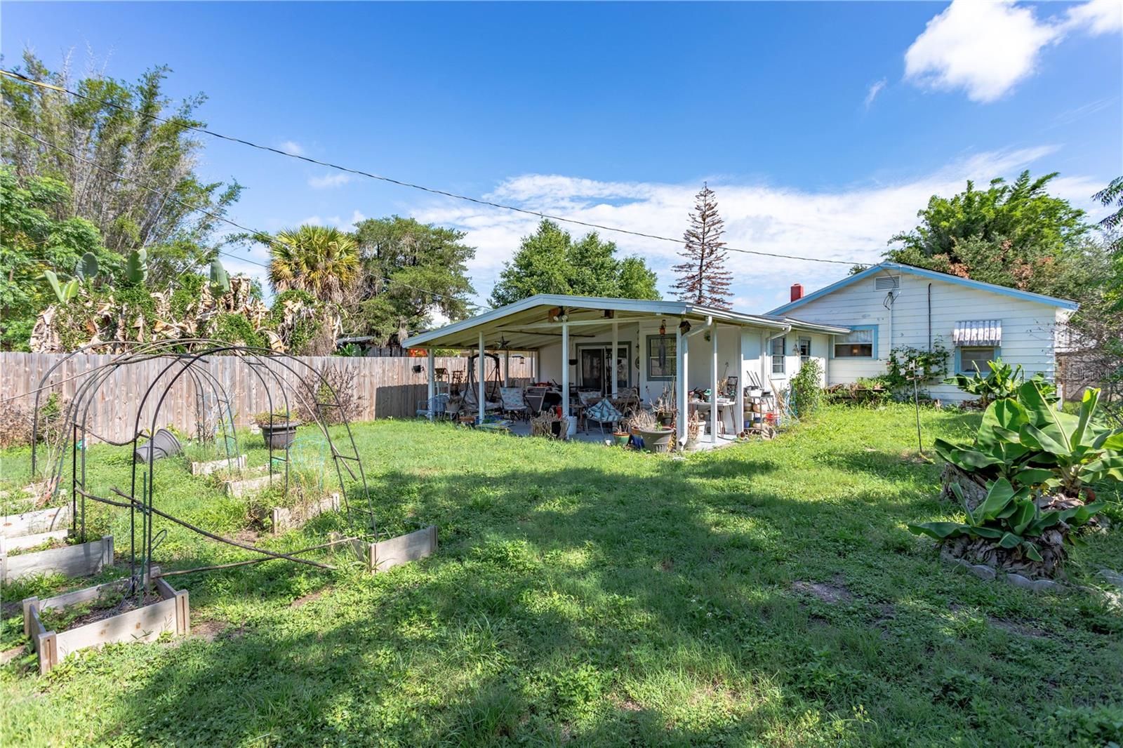 KAROLINA ON KILLARNEY - Residential