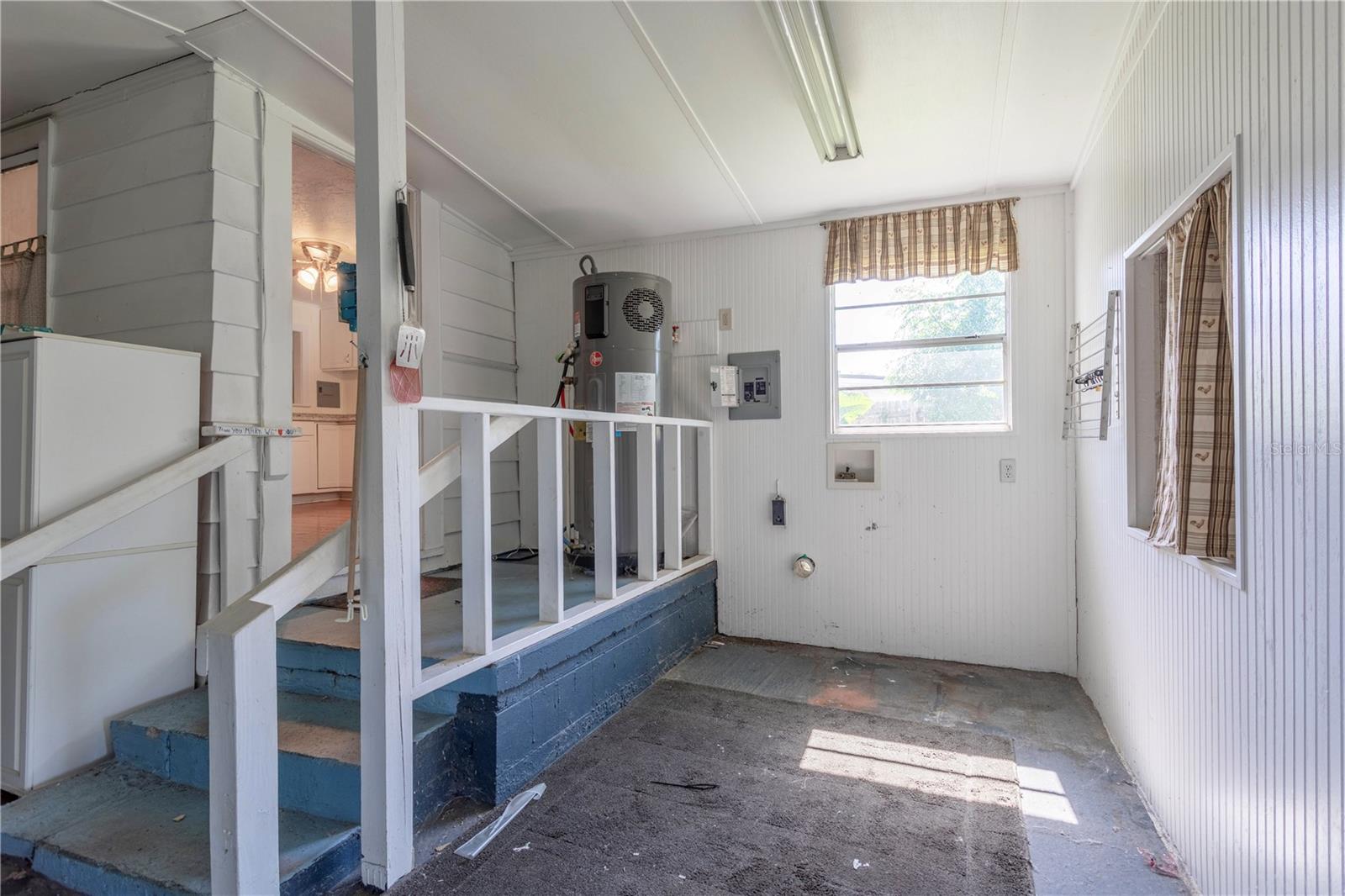 KAROLINA ON KILLARNEY - Residential