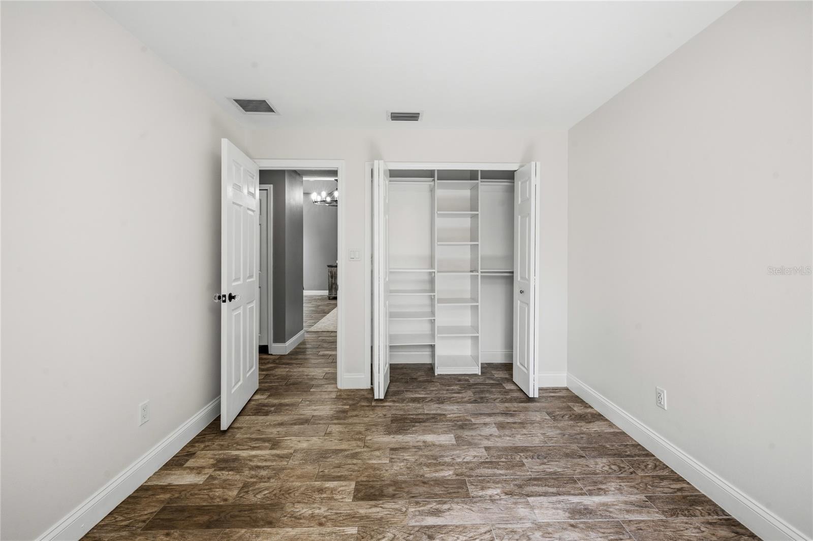 WEKIWA GLEN REP - Residential