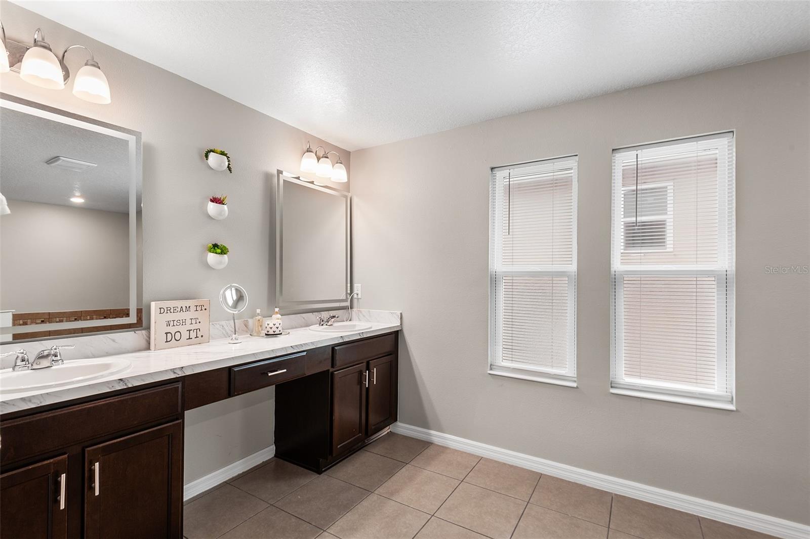 SOUTH FORK TR L PH 1 - Residential