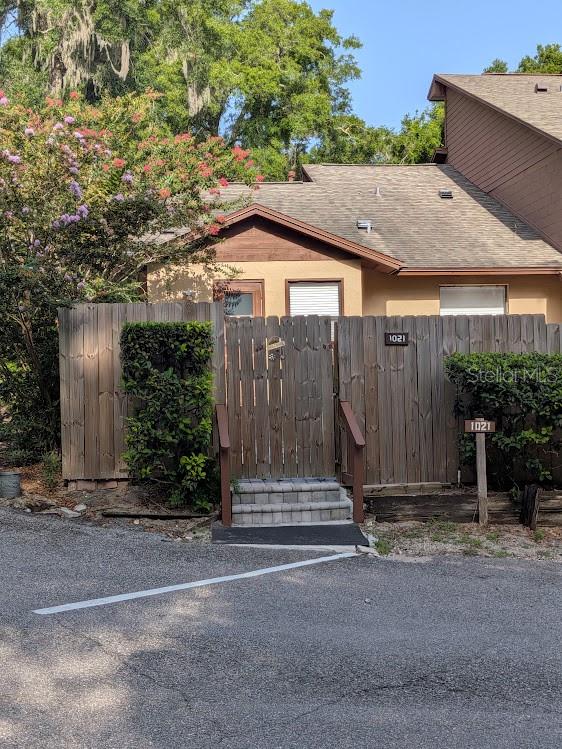 VINEYARD CONDO PH 05 - Residential