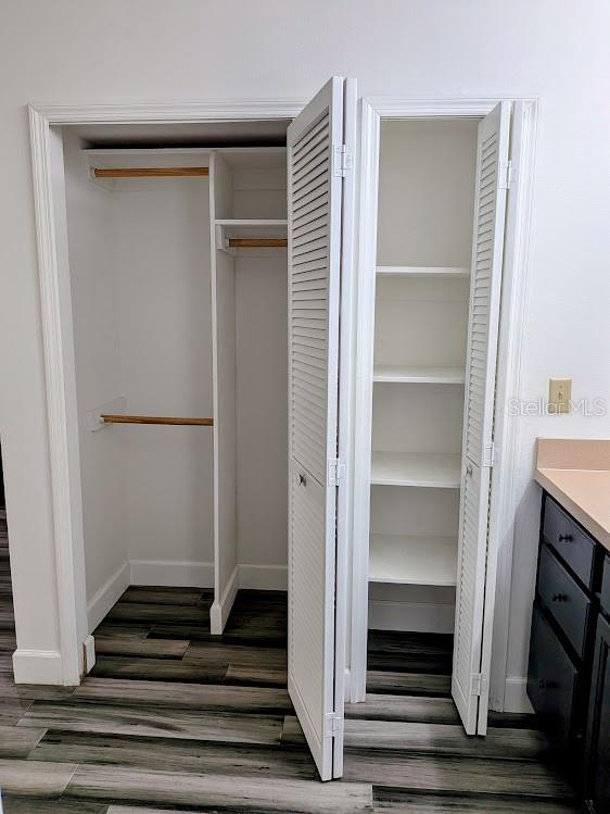 VINEYARD CONDO PH 05 - Residential