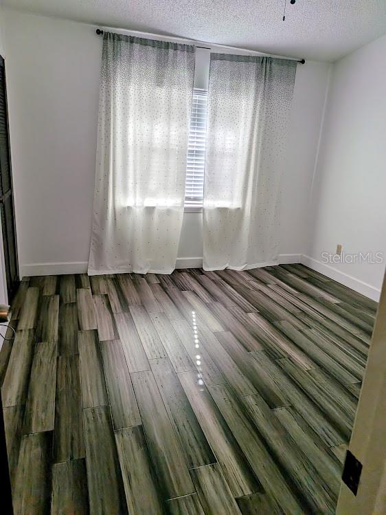 VINEYARD CONDO PH 05 - Residential