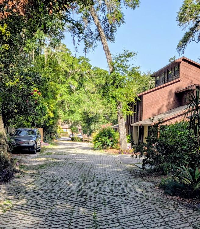 VINEYARD CONDO PH 05 - Residential