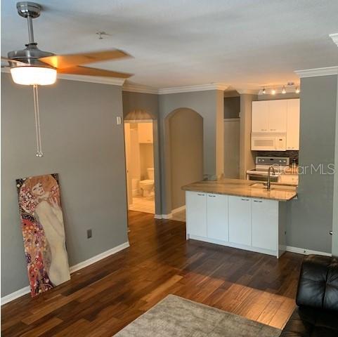 RESIDENCE AT RENAISSANCE - Residential Lease