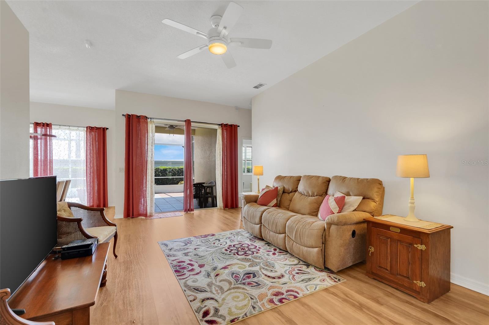 SUMMIT GREENS - Residential