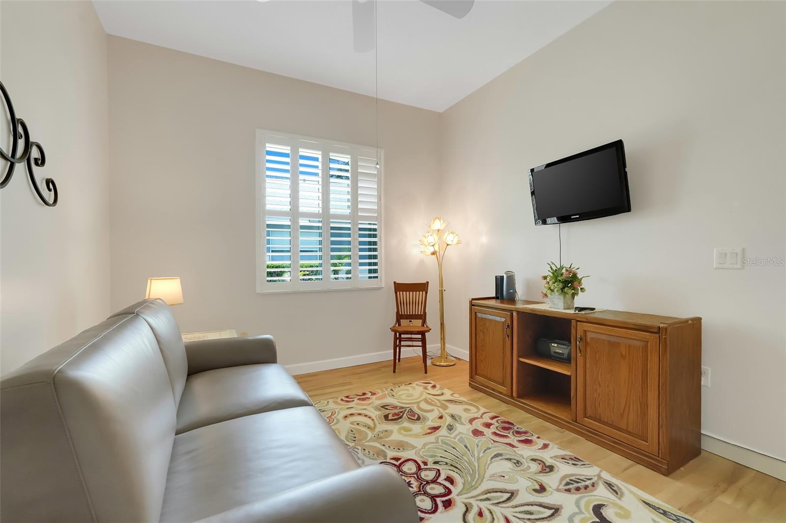 SUMMIT GREENS - Residential