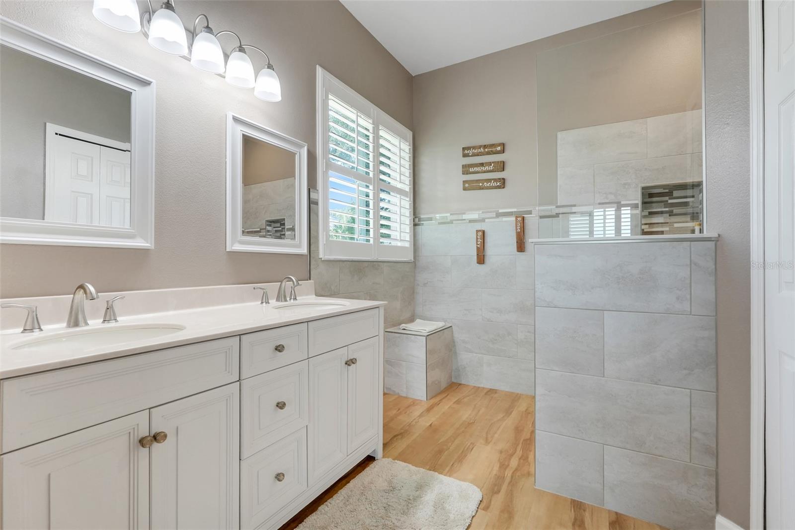 SUMMIT GREENS - Residential