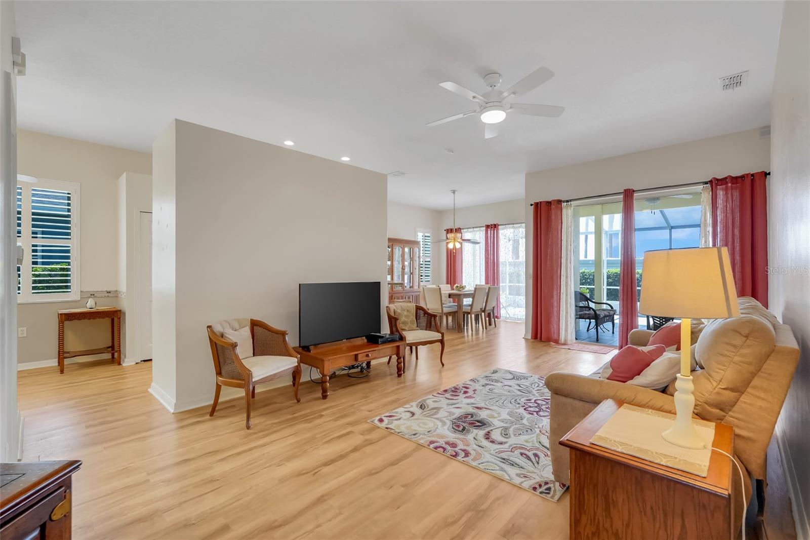 SUMMIT GREENS - Residential
