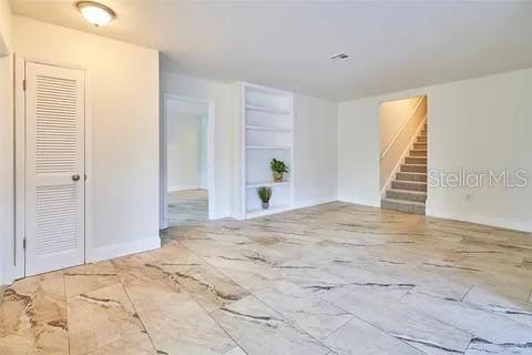 RAINTREE MANOR HOMES CONDOMINI - Residential