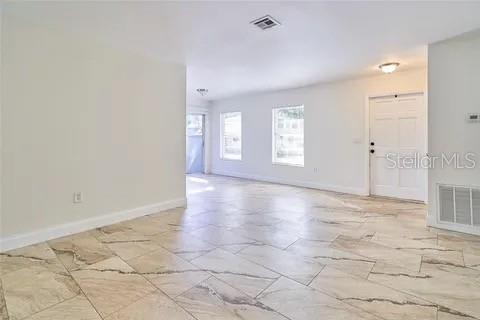 RAINTREE MANOR HOMES CONDOMINI - Residential