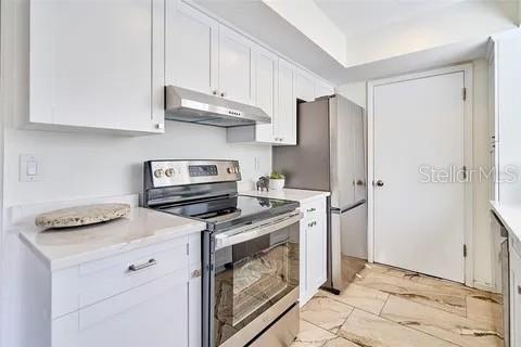 RAINTREE MANOR HOMES CONDOMINI - Residential