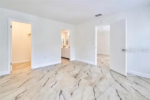 RAINTREE MANOR HOMES CONDOMINI - Residential