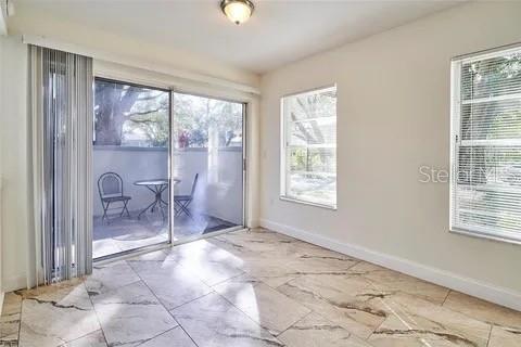 RAINTREE MANOR HOMES CONDOMINI - Residential