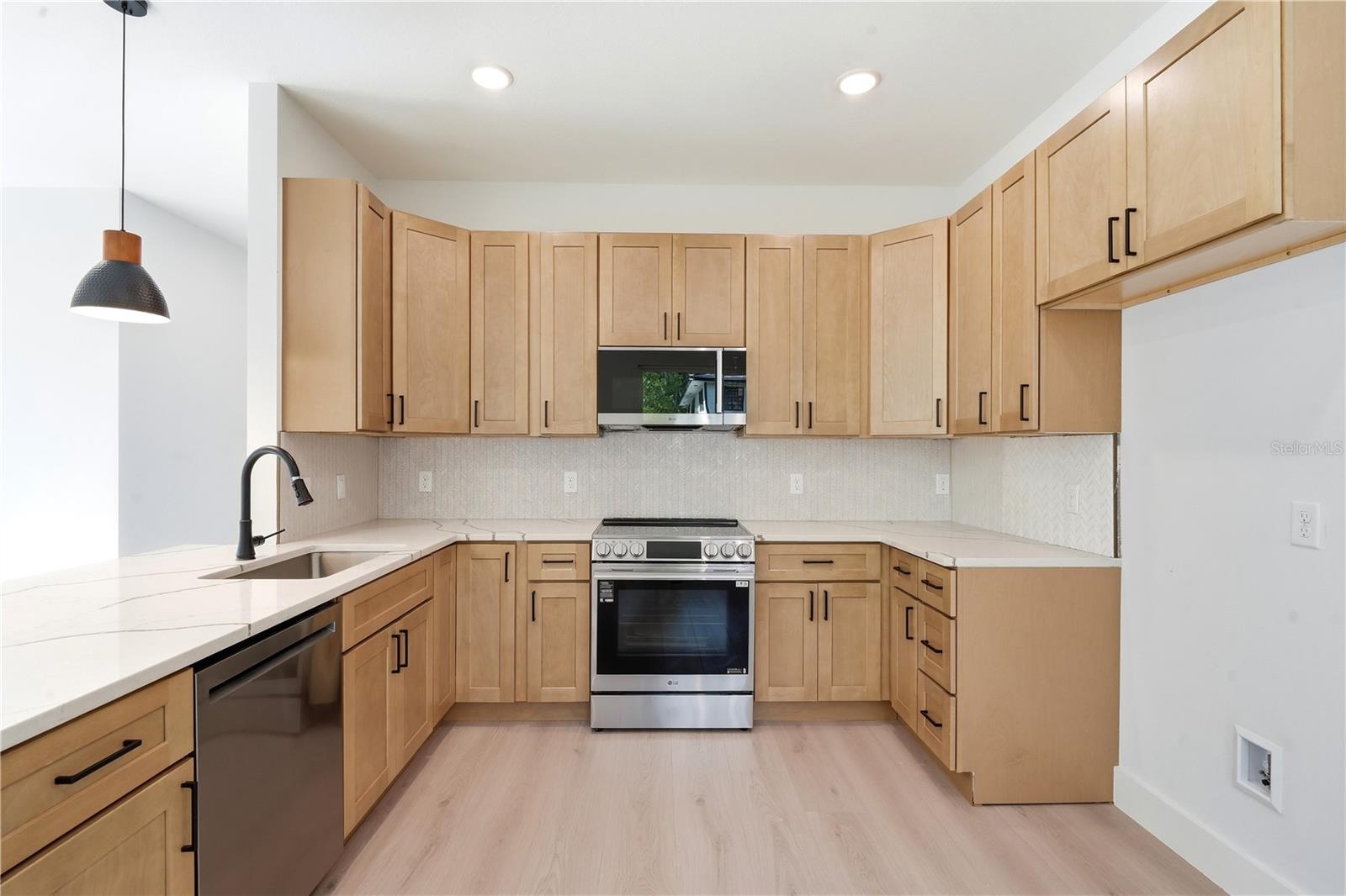 MT VERNON HEIGHTS ADD 02 - Residential