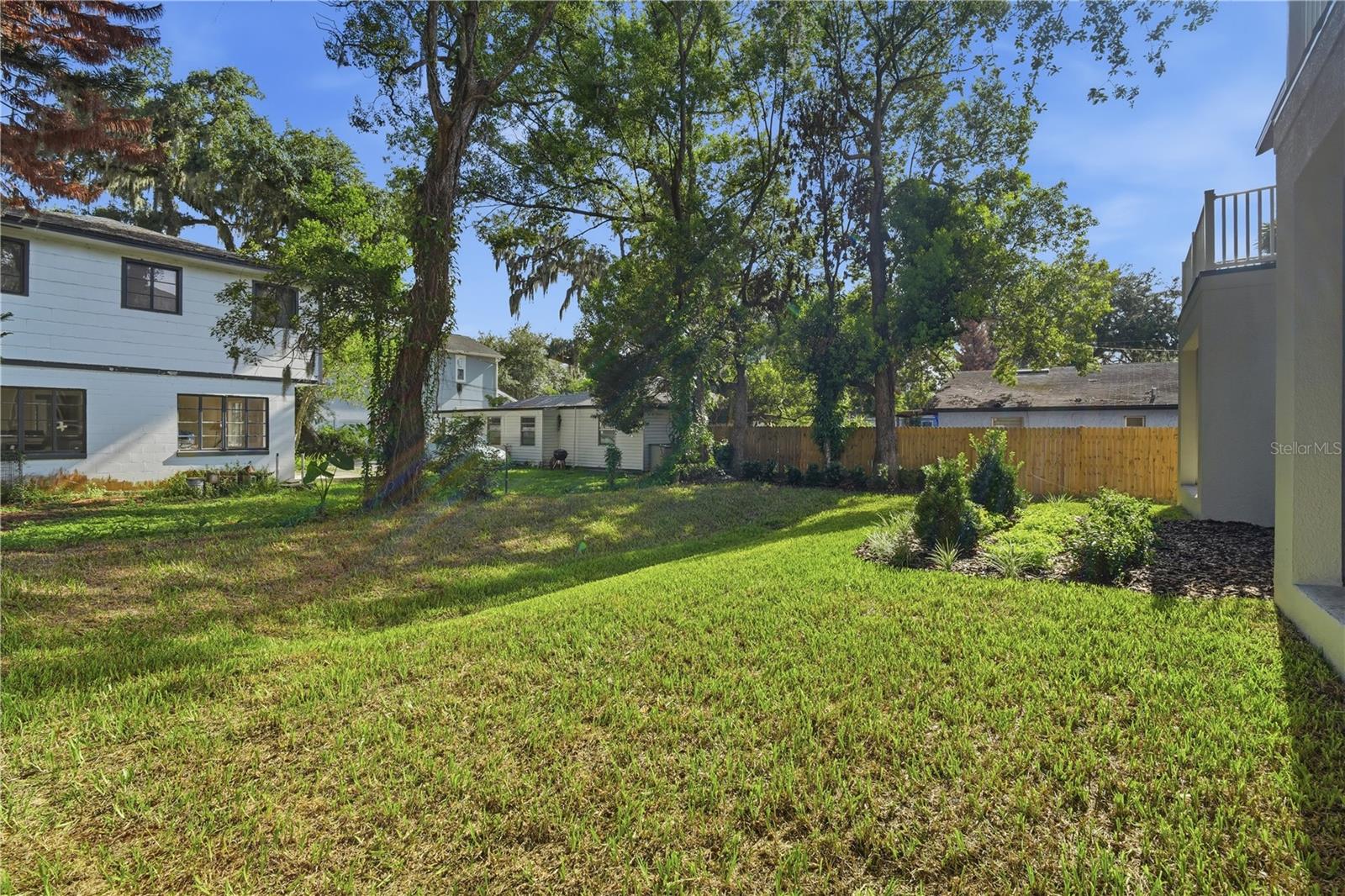 MT VERNON HEIGHTS ADD 02 - Residential