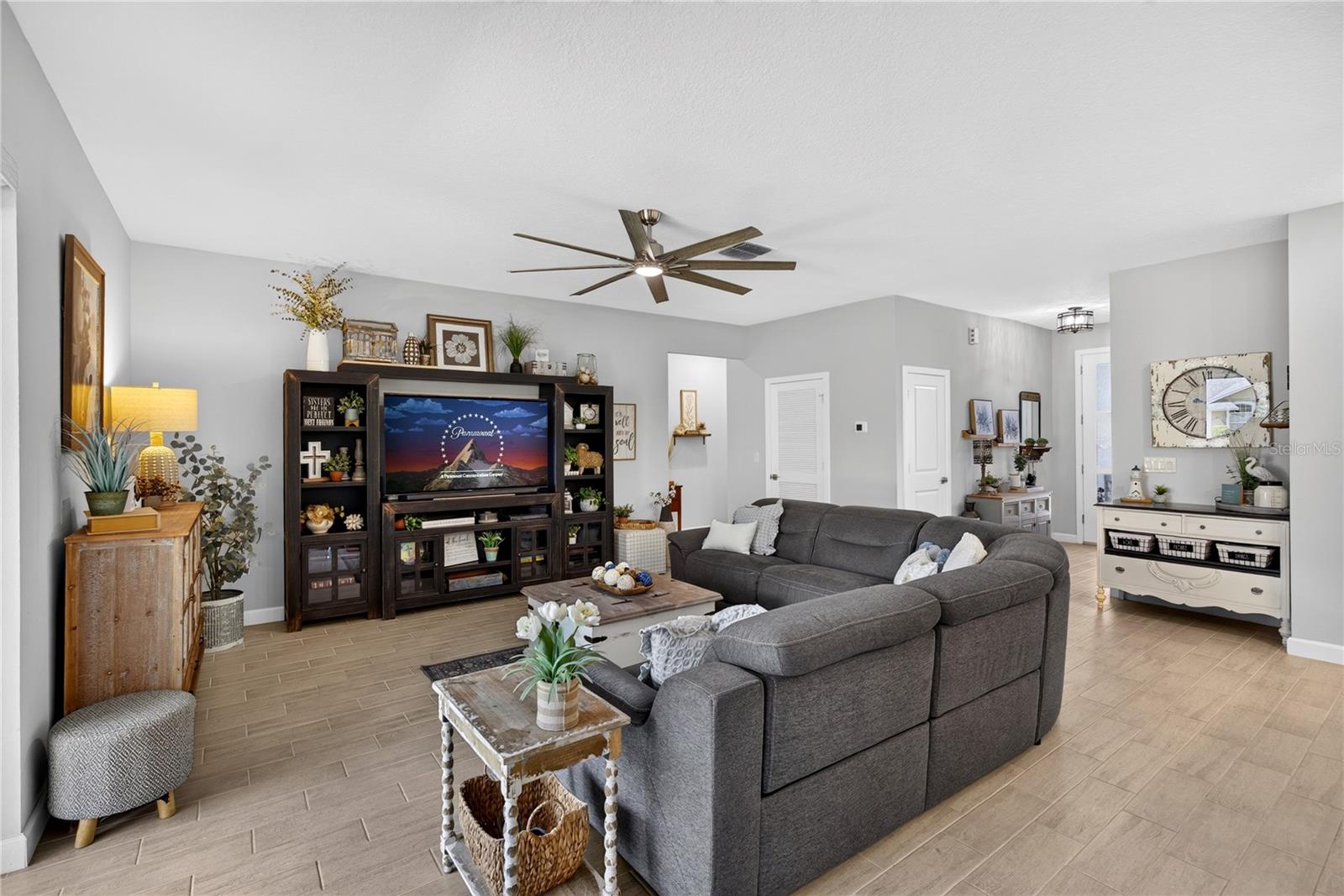 PALM COAST SECTION 11 - Residential