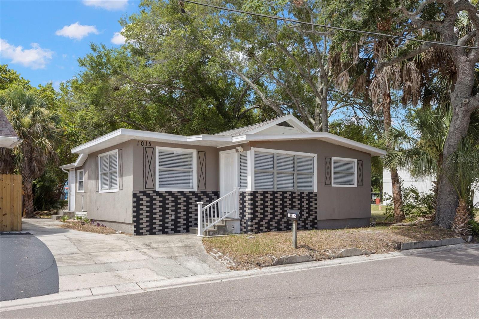 Virtually Staged. Clearwater, Florida | 3 Bedroom | 1 Bath | Move-In Ready

This thoughtfully renovated single-family home in the heart of Clearwater, Florida presents a compelling opportunity for owner-occupants and real estate investors alike. Situated minutes from the Gulf Coast’s world-class beaches, top-rated schools, retail corridors, dining destinations, and neighborhood parks, the property offers an exceptional combination of lifestyle appeal and locational strength.

The home has undergone a comprehensive series of updates, including fresh interior paint, new window treatments throughout, and a modernized kitchen appointed with newly installed granite countertops. The remodeled bathroom features luxury vinyl plank flooring, an updated vanity, new sink and toilet, and contemporary fixtures. An attached indoor utility room with washer and dryer hookups adds everyday functionality.

Critically, the property’s major systems have been fully addressed — a new roof and HVAC system were both installed in 2026 — providing the next owner with confidence in the home’s long-term structural and mechanical integrity.

Move-in ready and positioned in one of Tampa Bay’s most sought-after coastal communities, this property delivers both immediate livability and strong income-producing potential.
