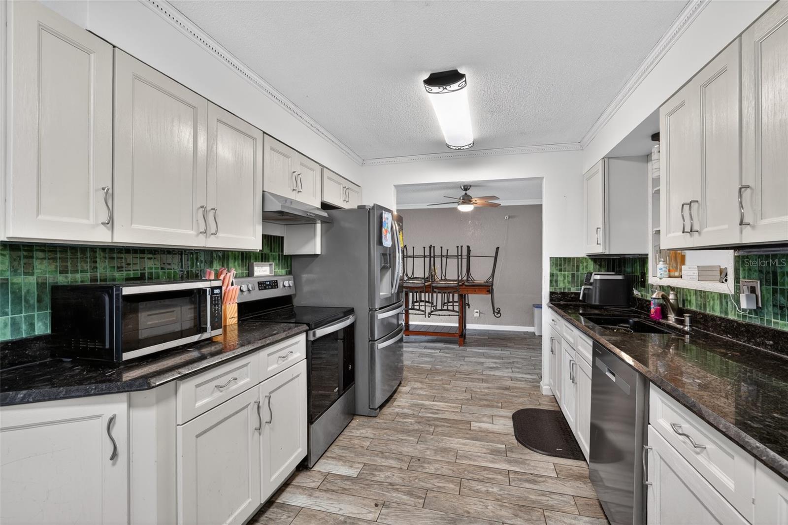 GREENBRIAR EST THIRD ADD - Residential