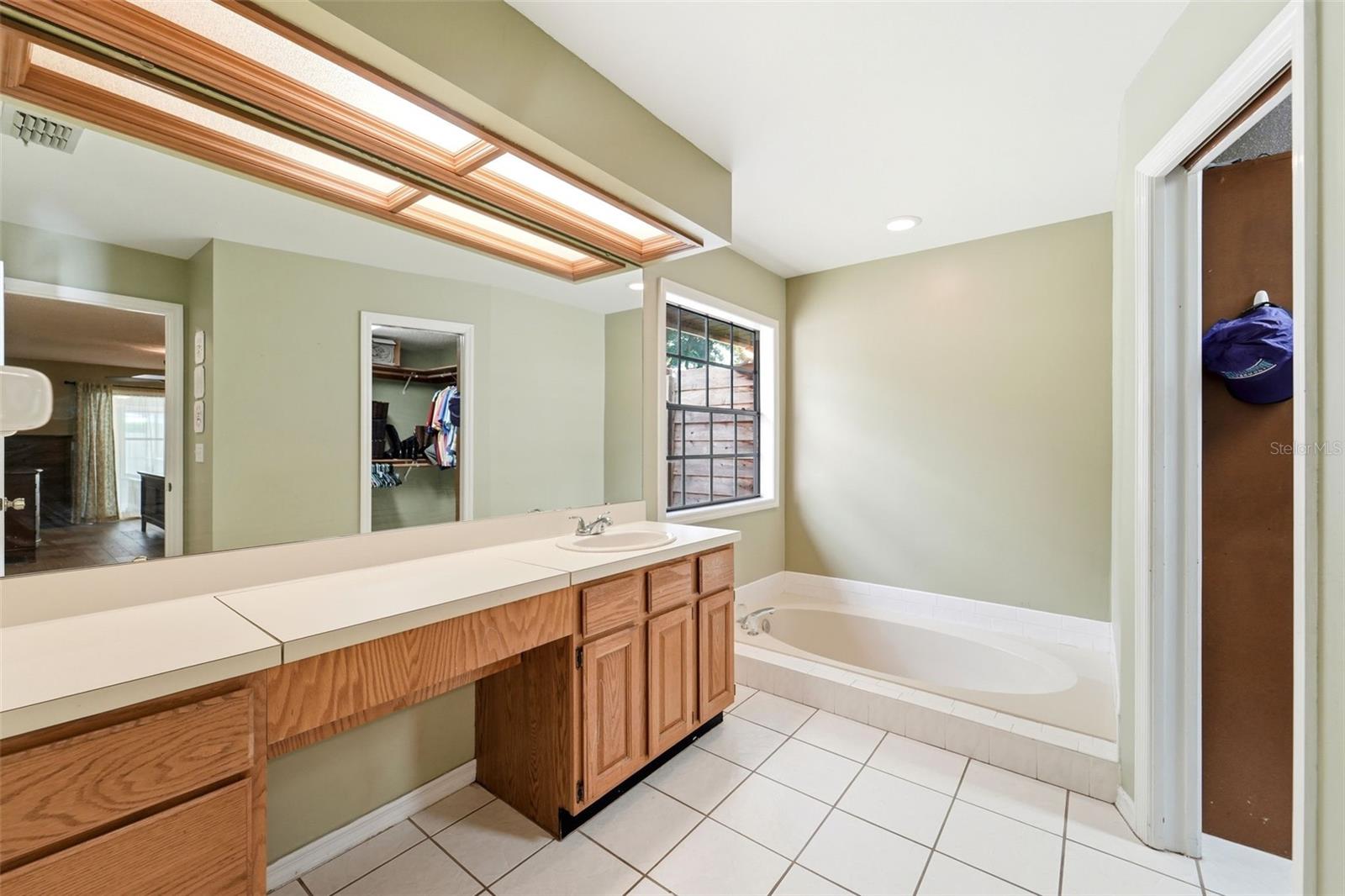 SWEETWATER COUNTRY CLUB PLACE - Residential