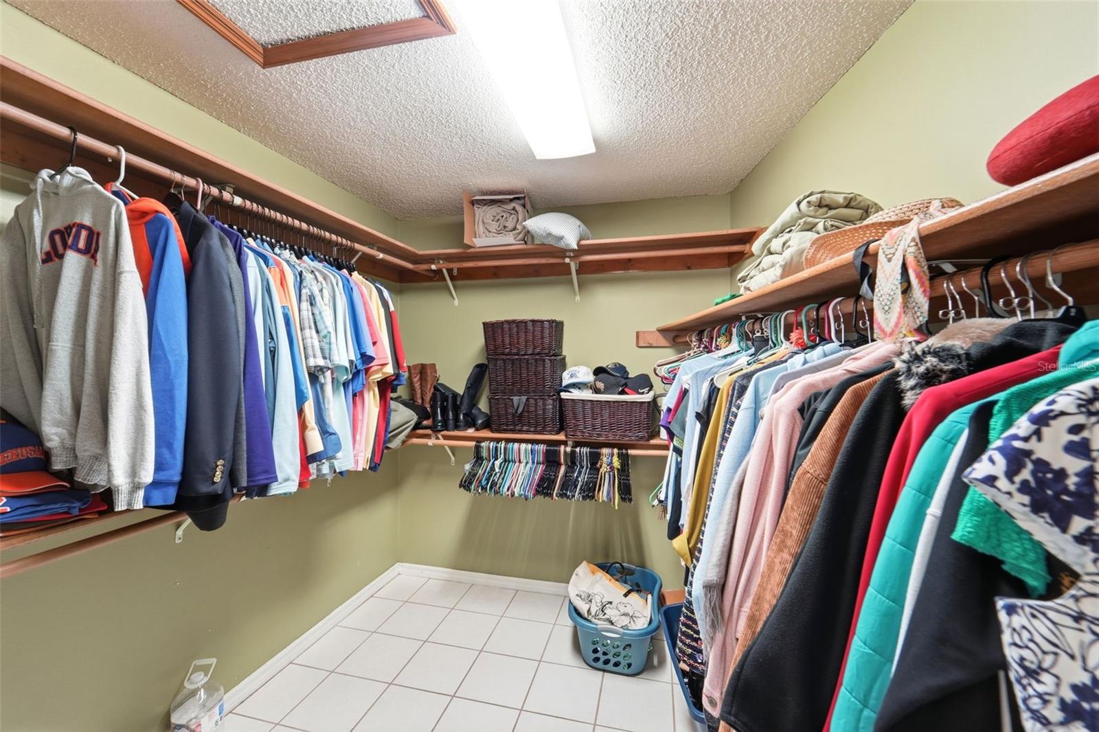 SWEETWATER COUNTRY CLUB PLACE - Residential