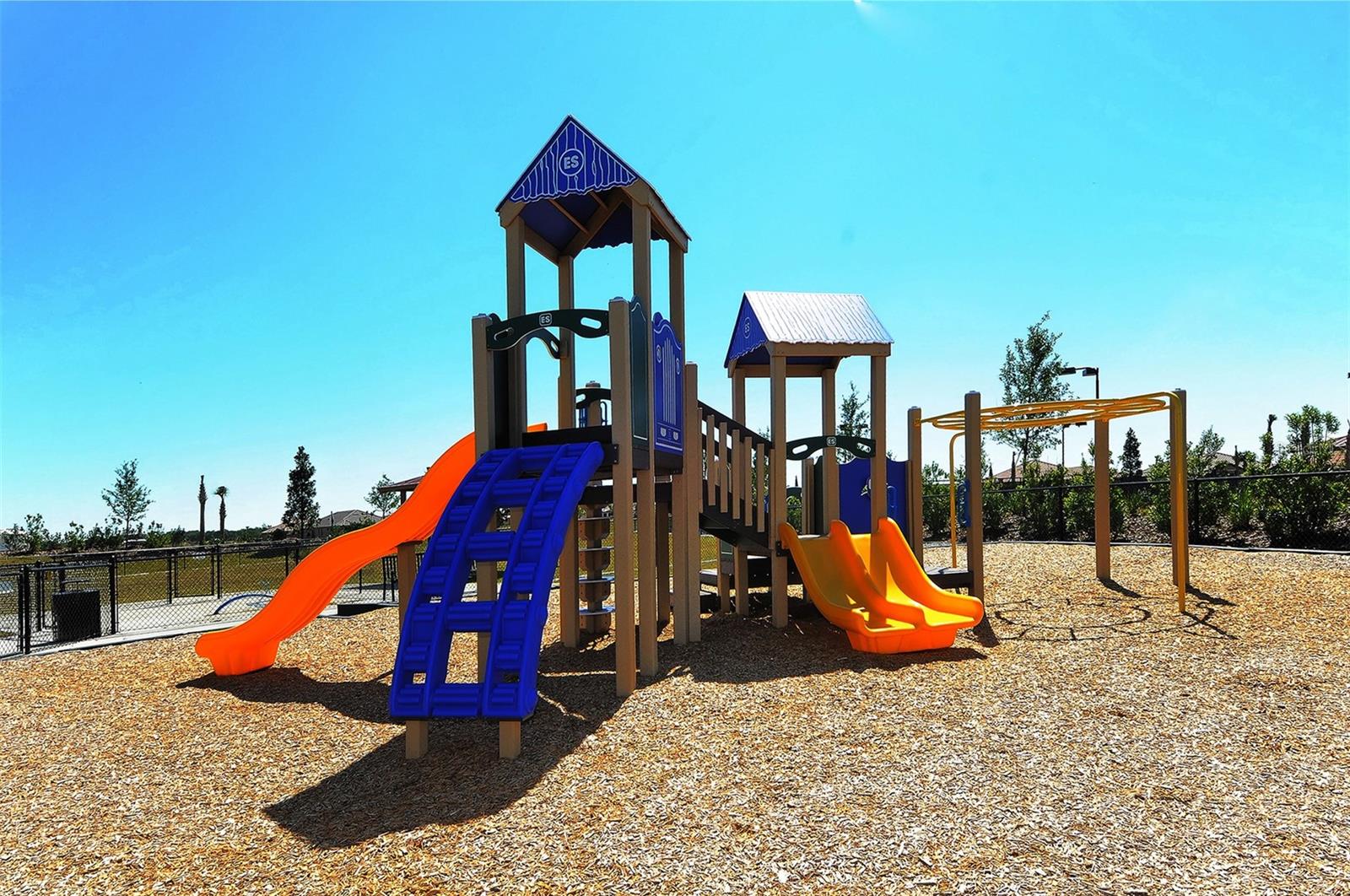 ESPLANADE AT LAKEWOOD RANCH - Residential