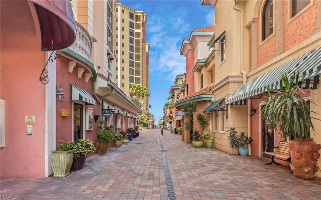 COACH HOMES AT CAPE HARBOUR - Residential