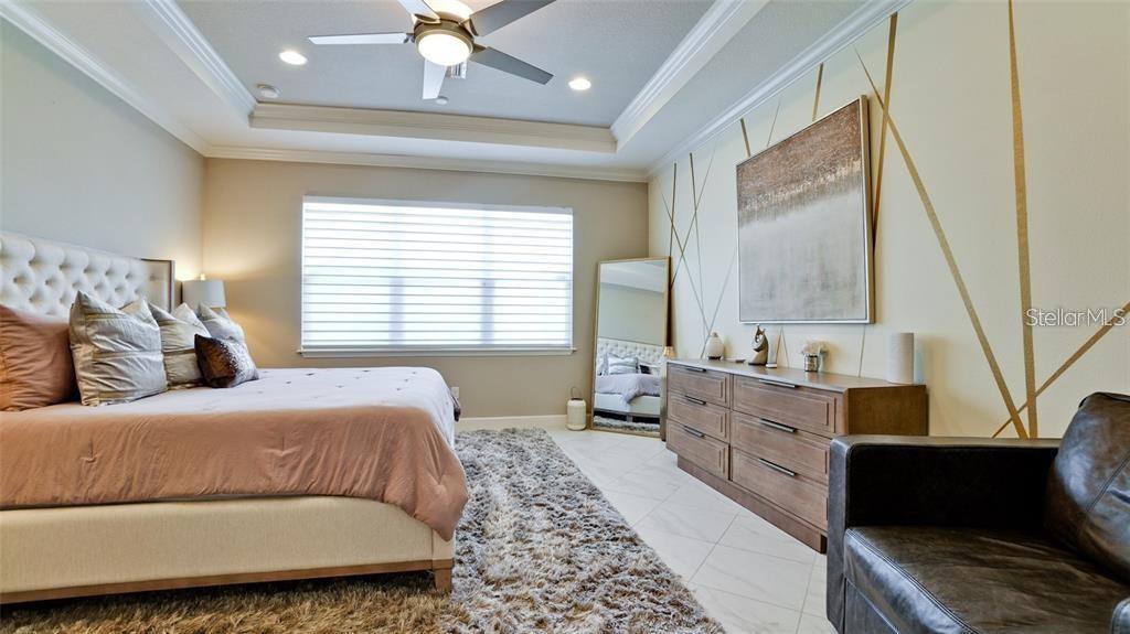 ARBOR LAKES ON PALMER RANCH - Residential Lease