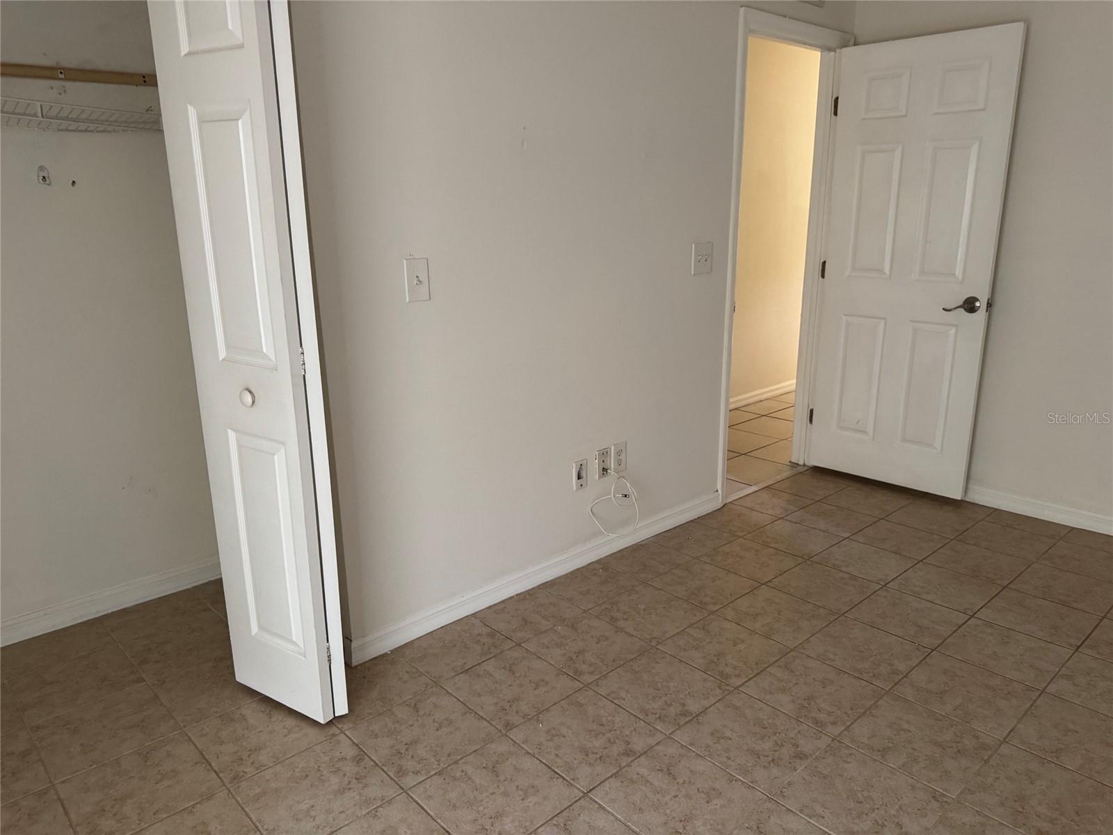 ENGLEWOOD - Residential