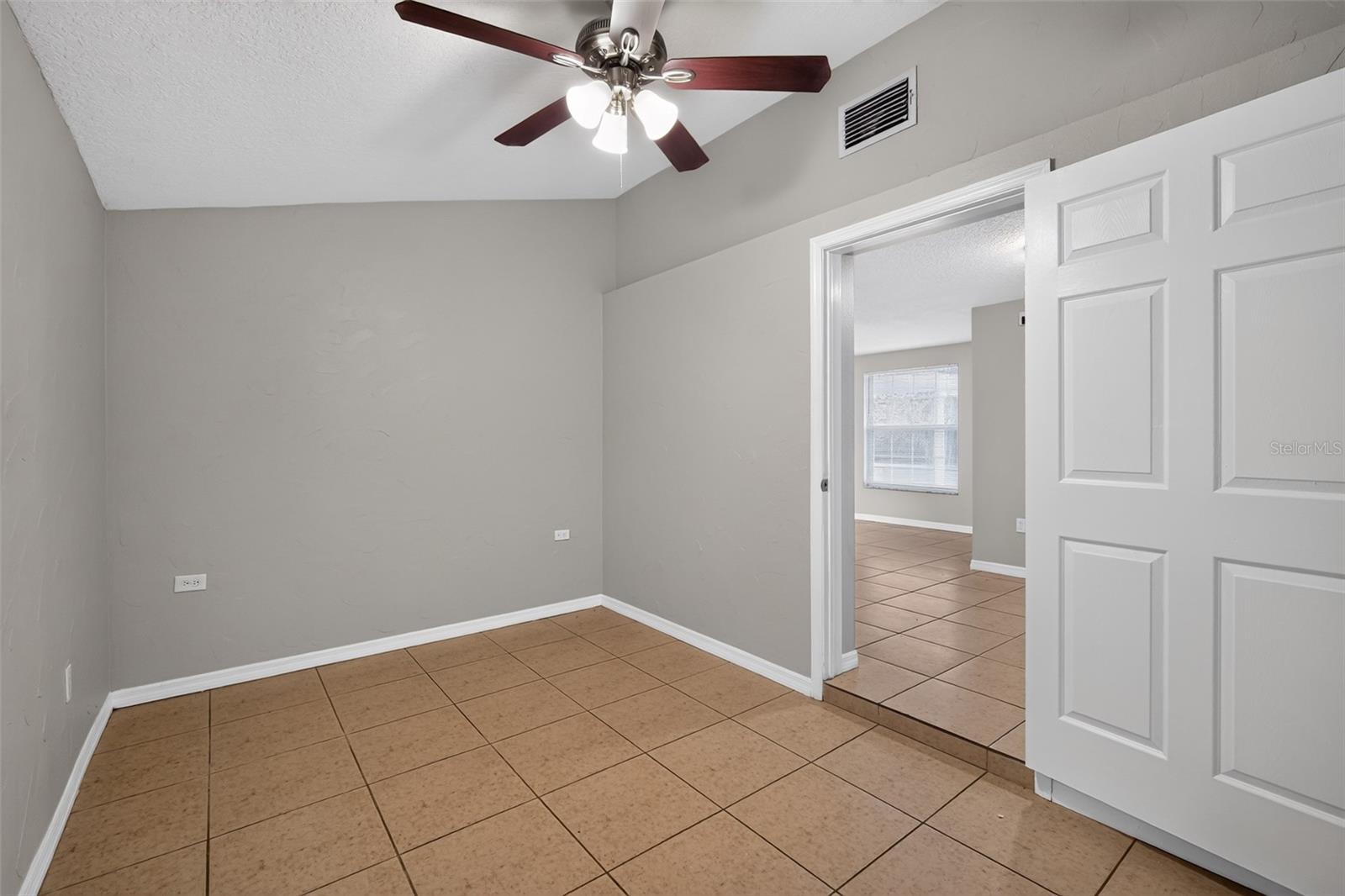 SOUTH GATE RIDGE 3 - Residential