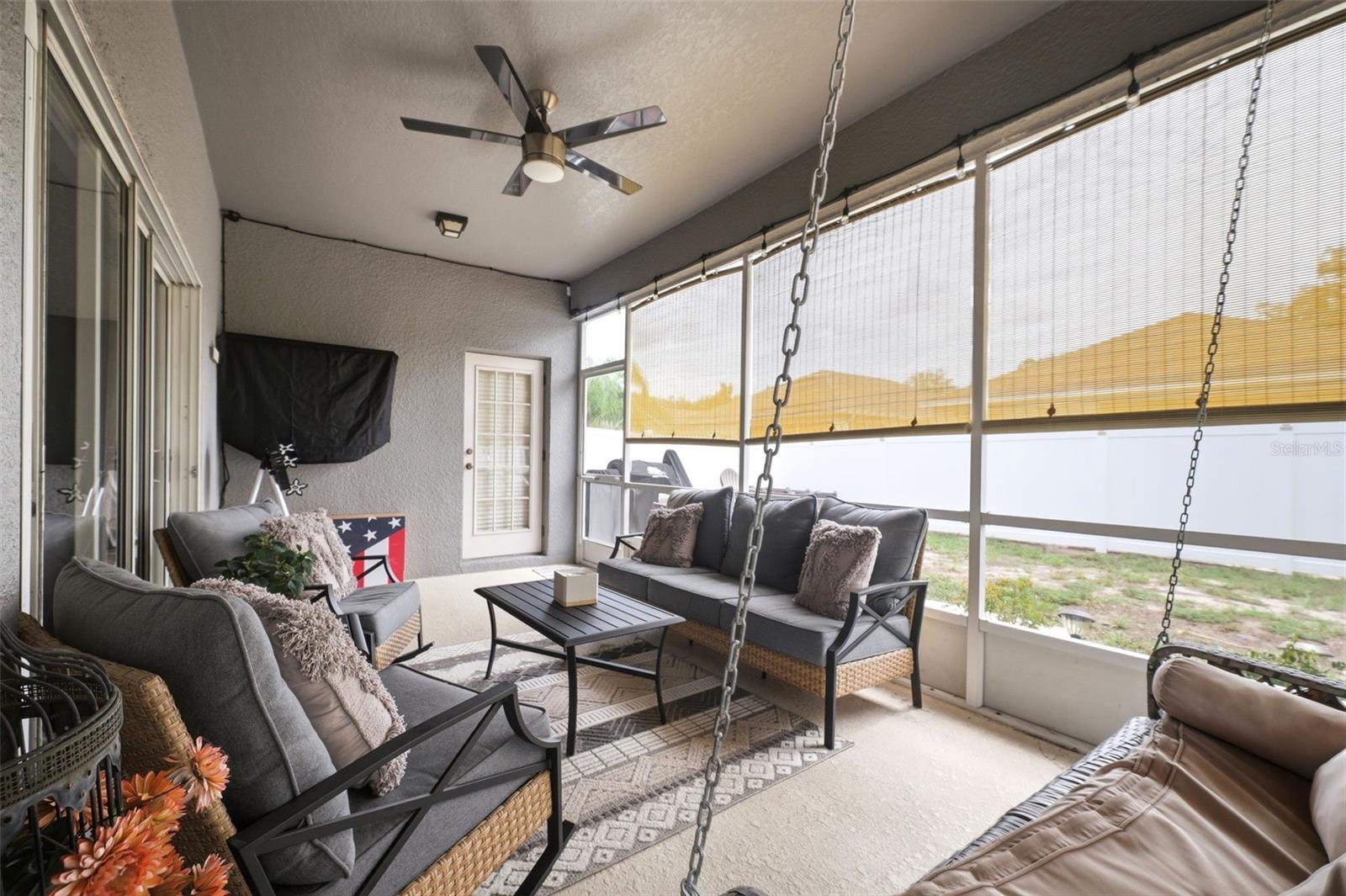 WATERS EDGE 1 - Residential