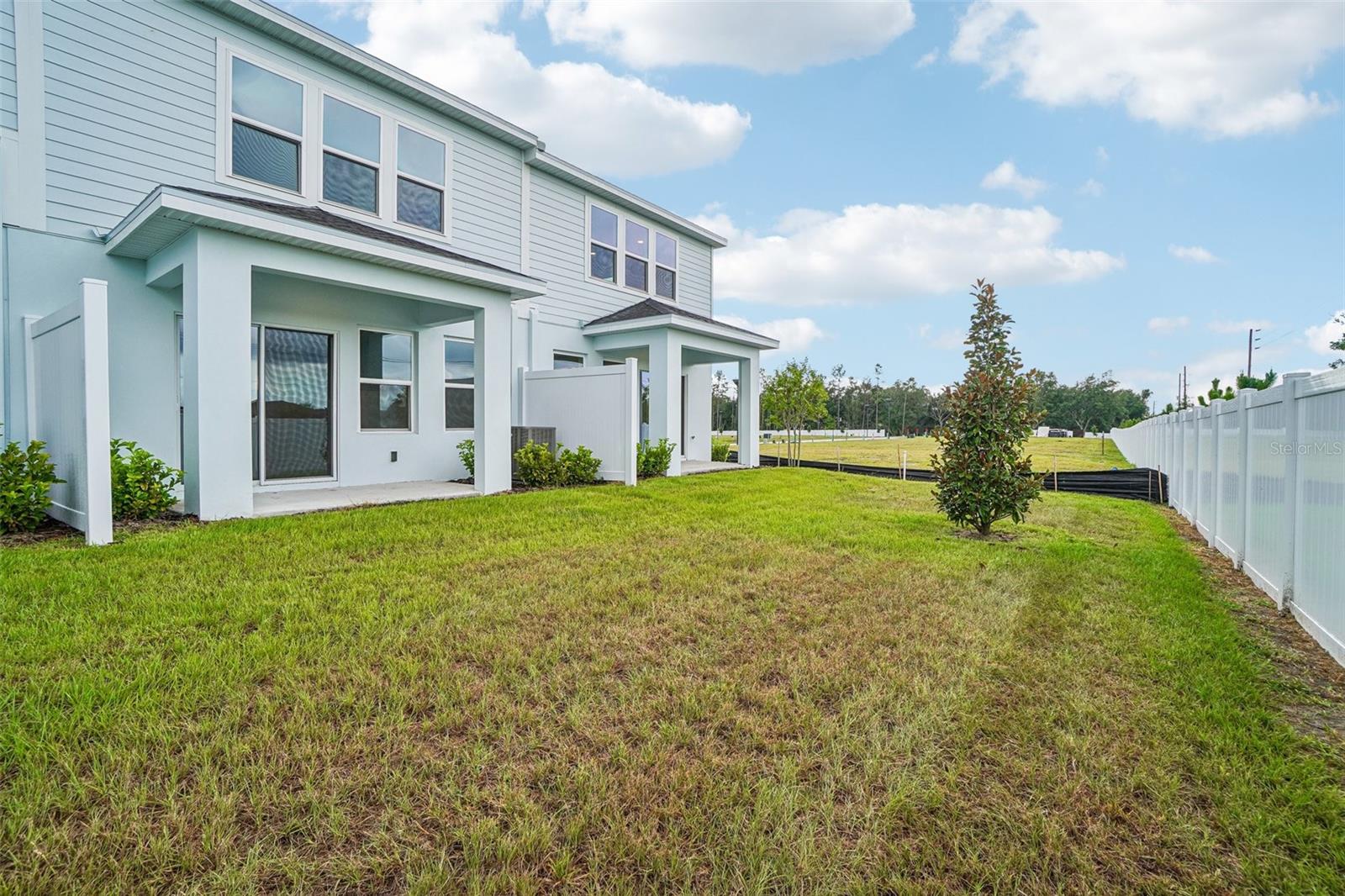 TWIN OAKS - Residential