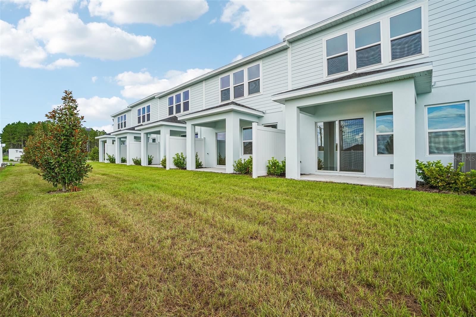 TWIN OAKS - Residential