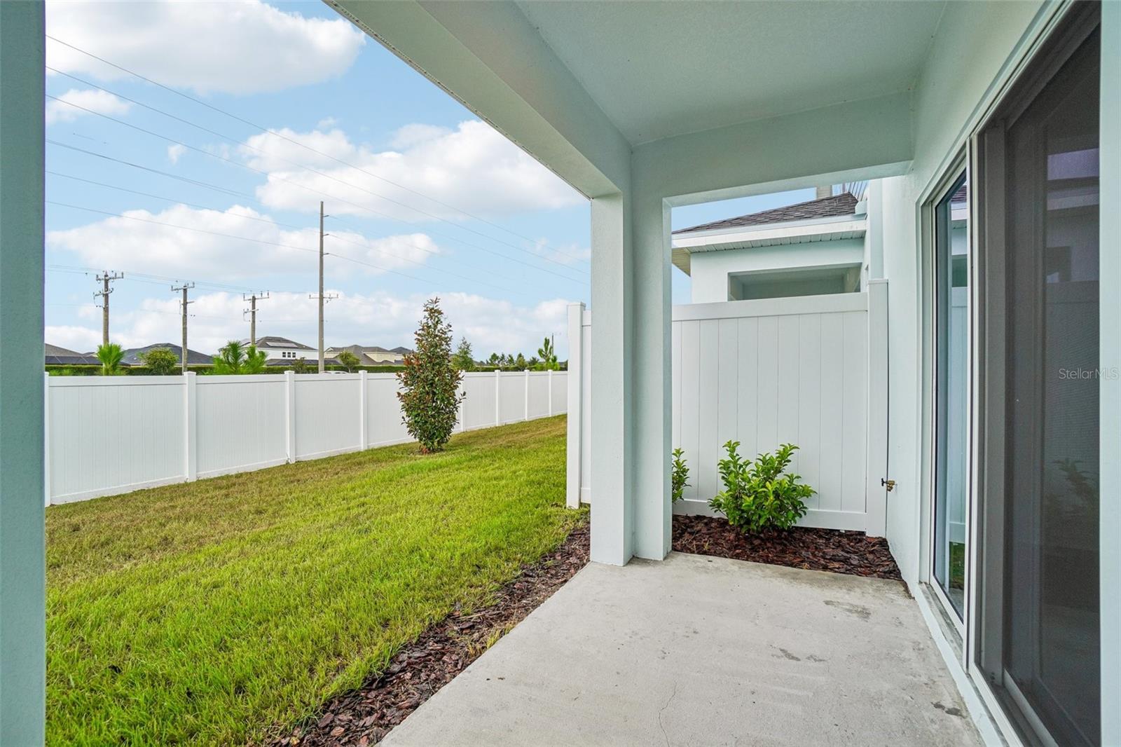 TWIN OAKS - Residential