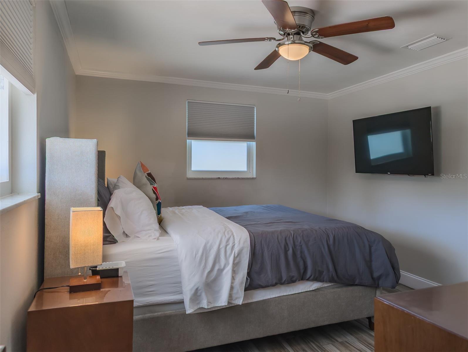 BEACON SQUARE - Residential