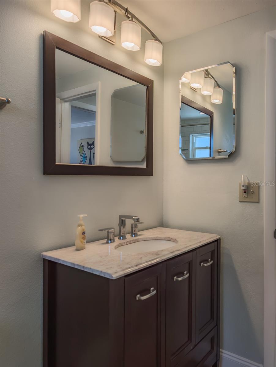 BEACON SQUARE - Residential
