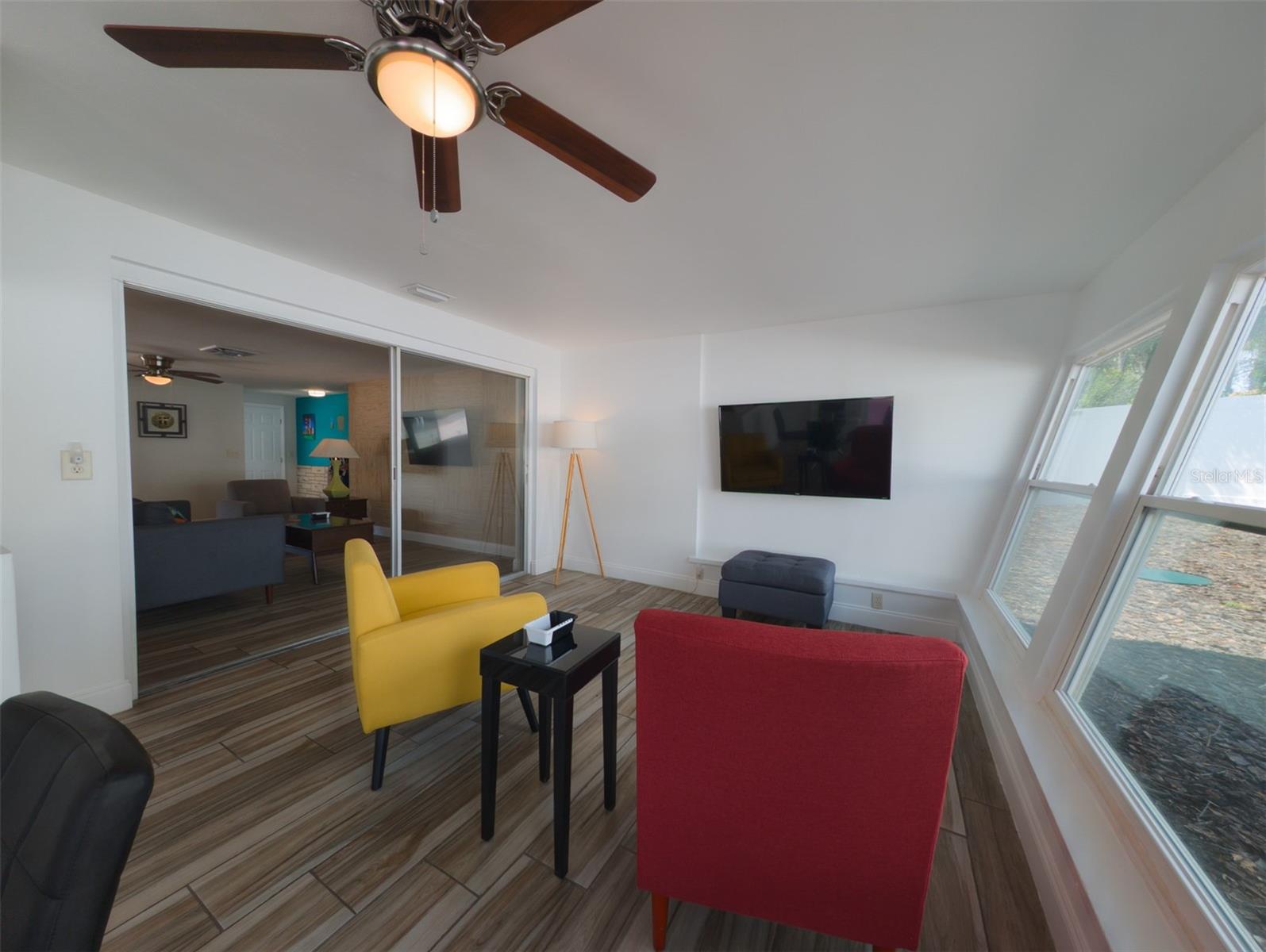 BEACON SQUARE - Residential