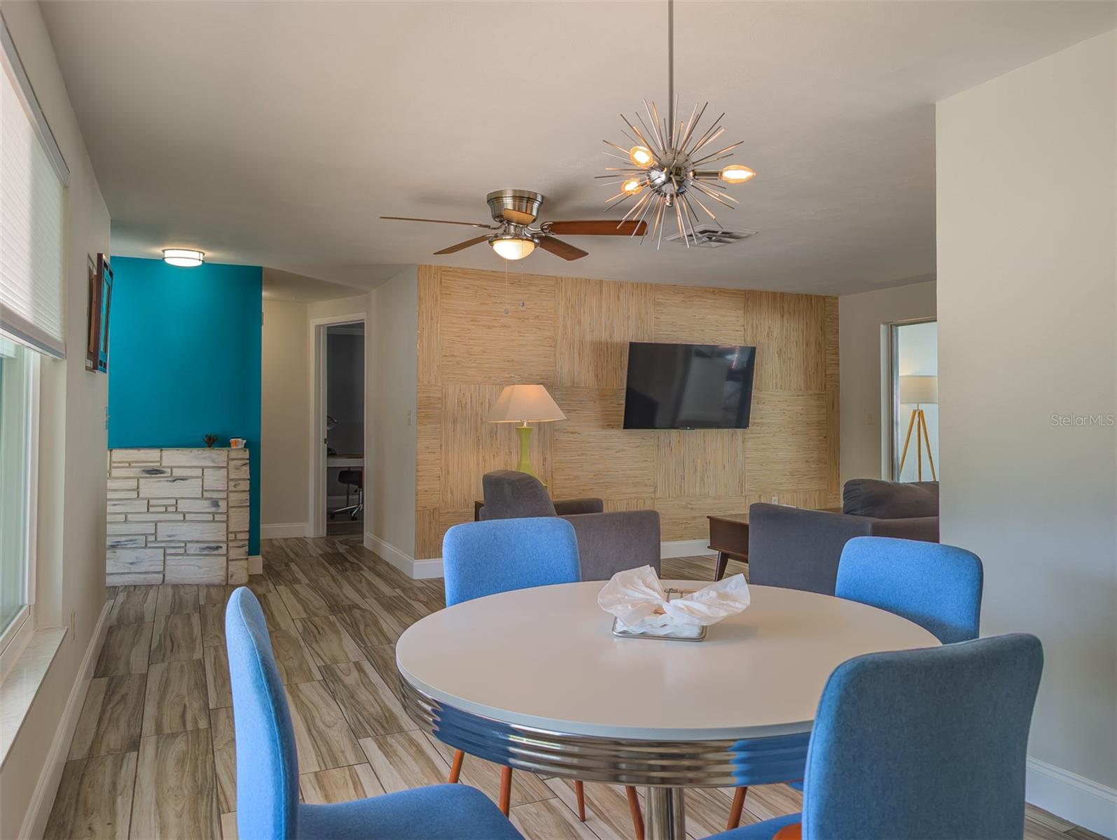BEACON SQUARE - Residential