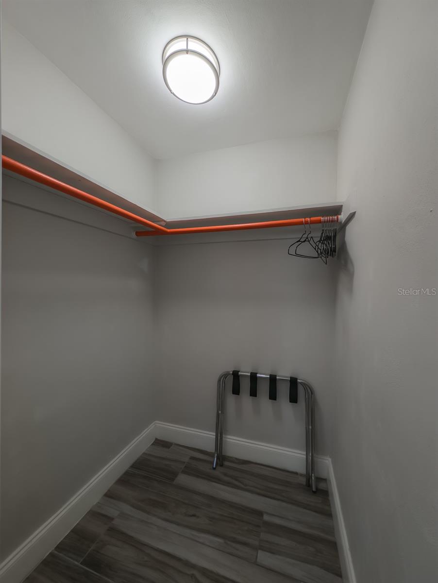 BEACON SQUARE - Residential