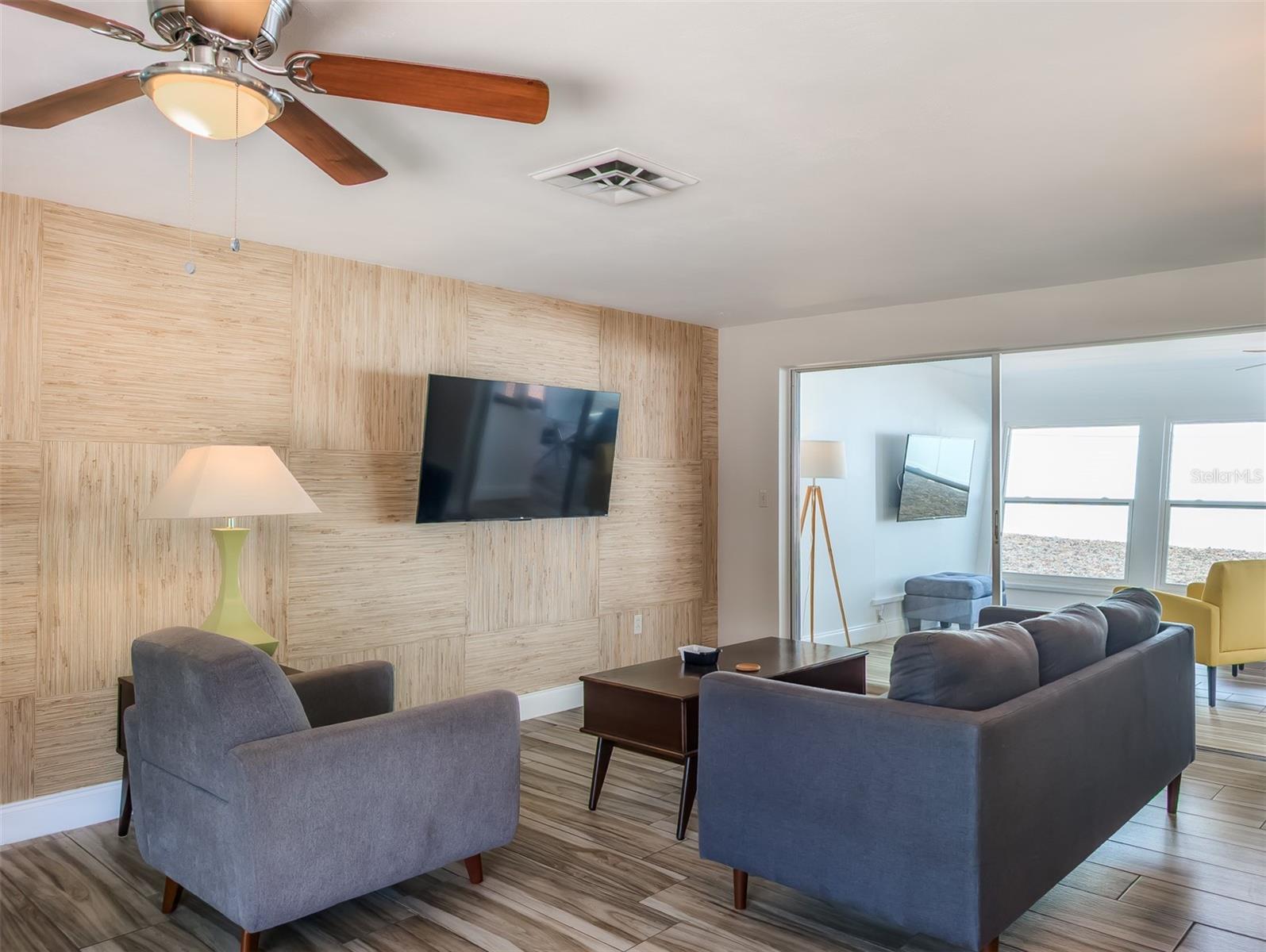 BEACON SQUARE - Residential