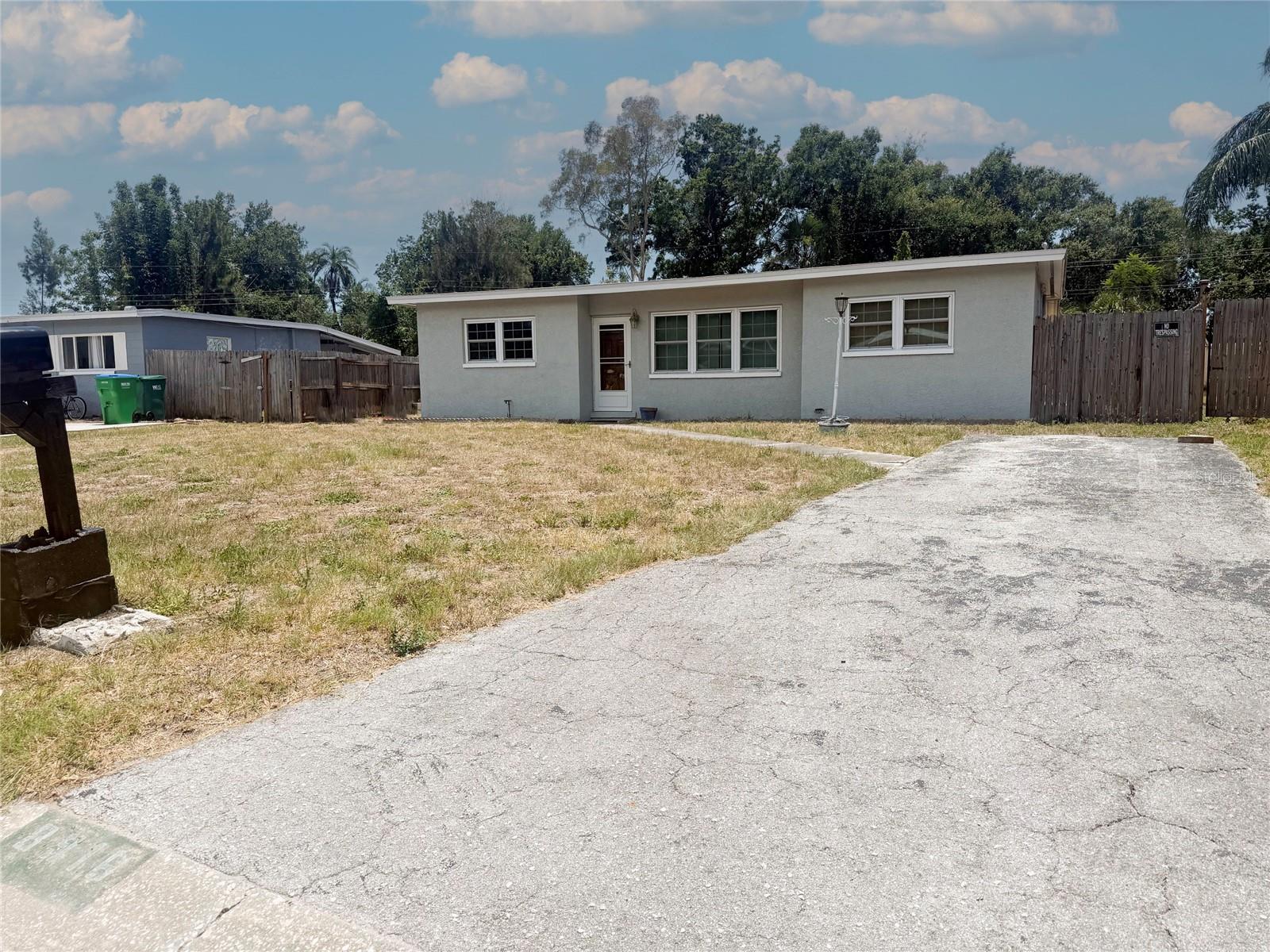 CROSS BAYOU ESTATES 2ND ADD - Residential Lease